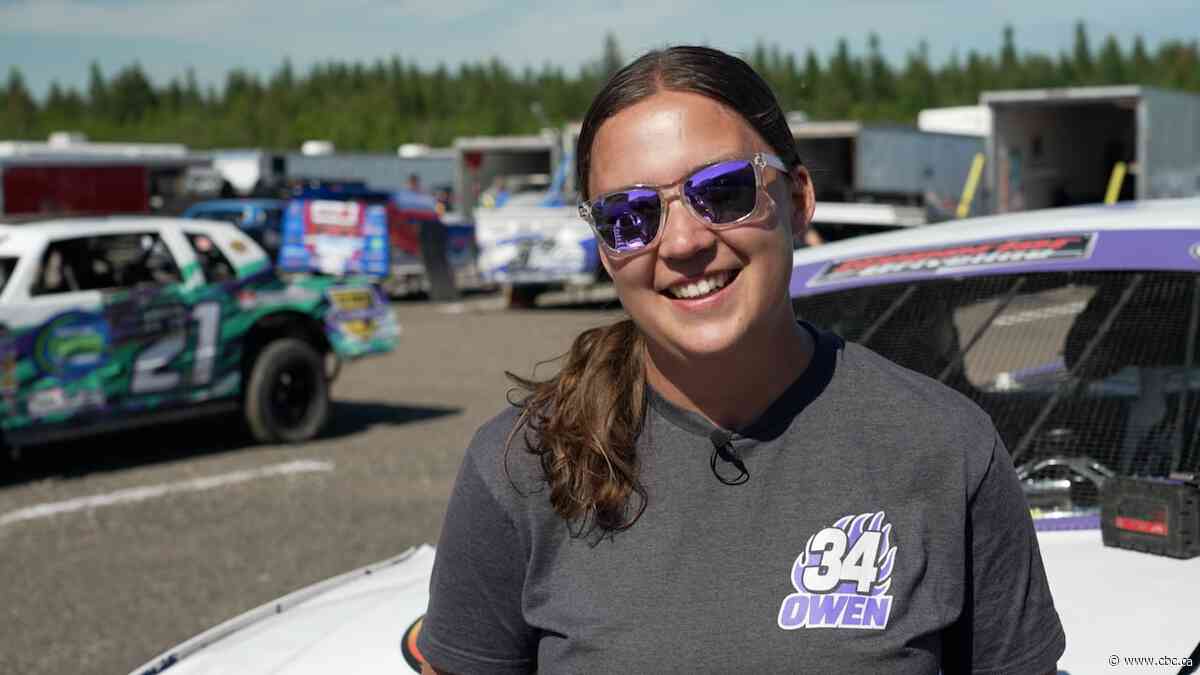 Thunder City Speedway race night with Selena Owen #34