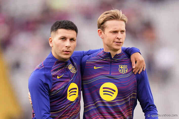 Manchester City make enquiry for injured Barcelona midfielder – report