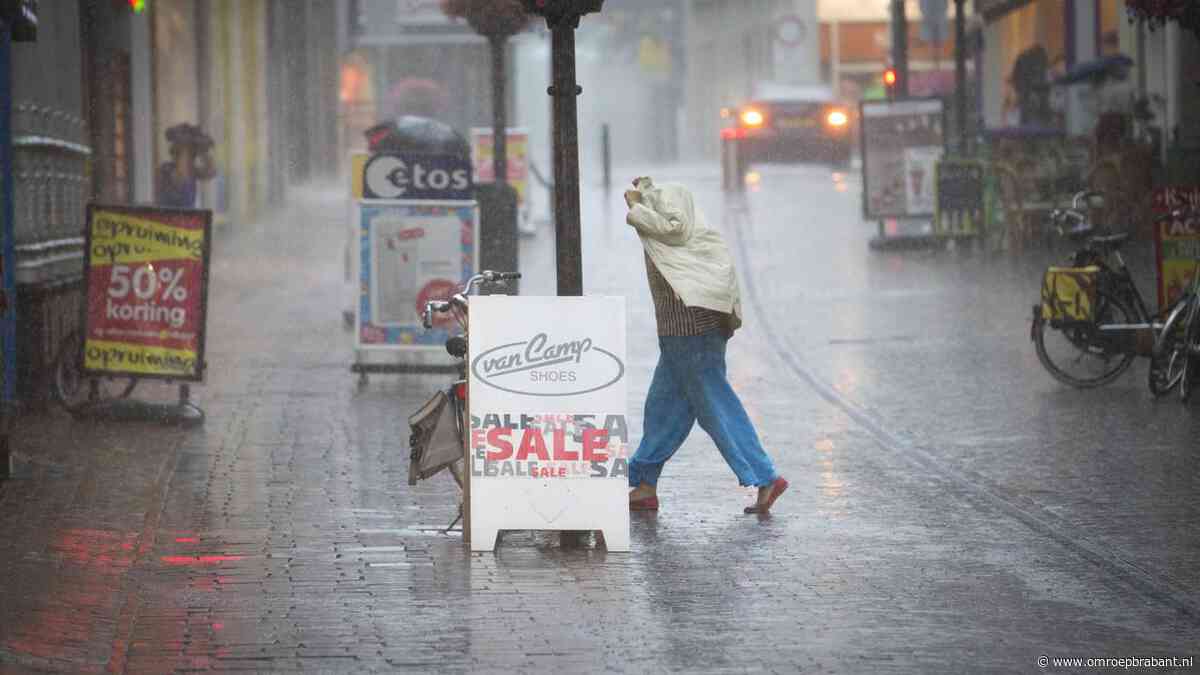 Stevige regen- en onweersbuien op komst, samen met zomerse temperaturen