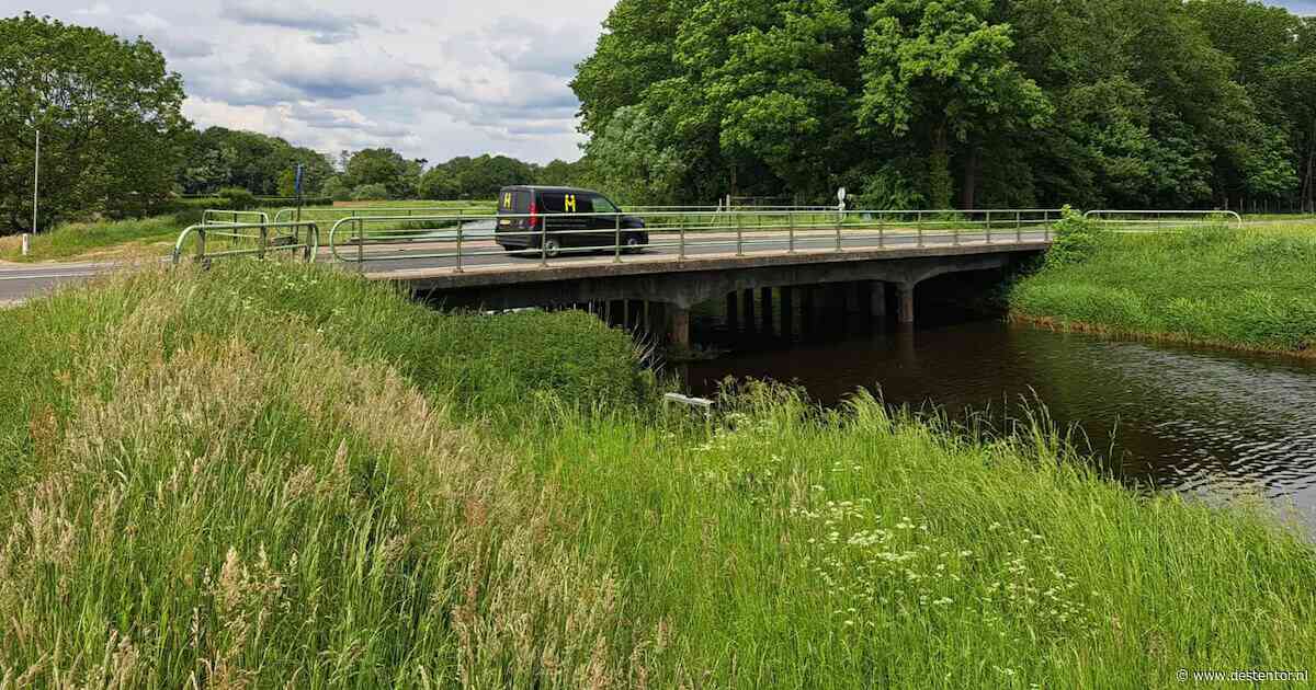 Weg tussen Goor en Lochem een half jaar lang op de schop om bruggen te vervangen