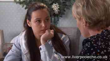 Coronation Street fans left gobsmacked by Lucy Parkinson star's real age