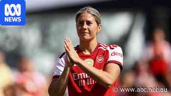Matildas star receives rousing welcome in return after mother's death