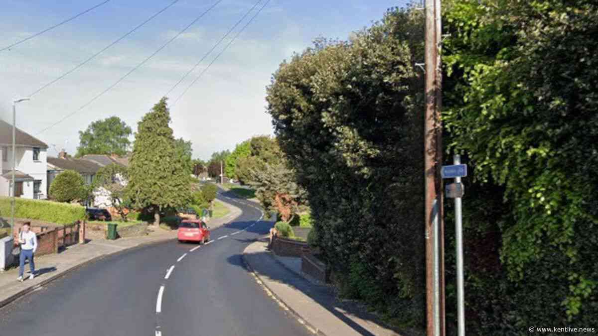 Man in a serious condition after two-vehicle crash in Dartford