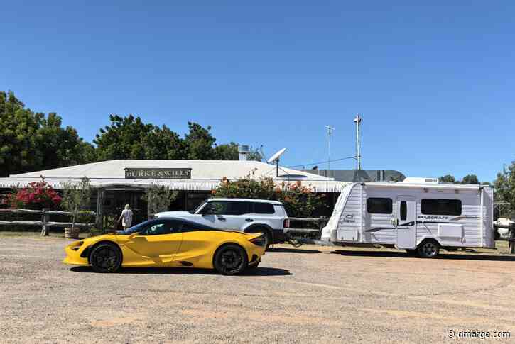 A Retired Australian Drove His $600,000 McLaren 16,000kms Around Australia… Literally Around The Whole Country
