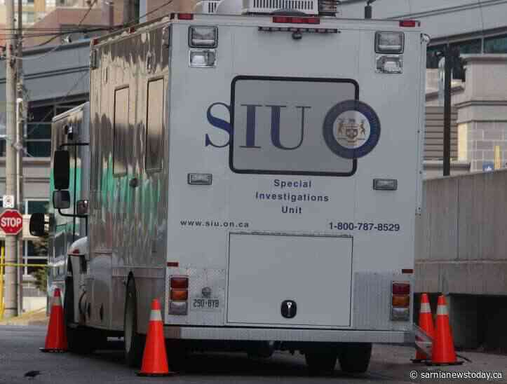 SIU investigating after OPP cruiser collides with vehicle in North Middlesex