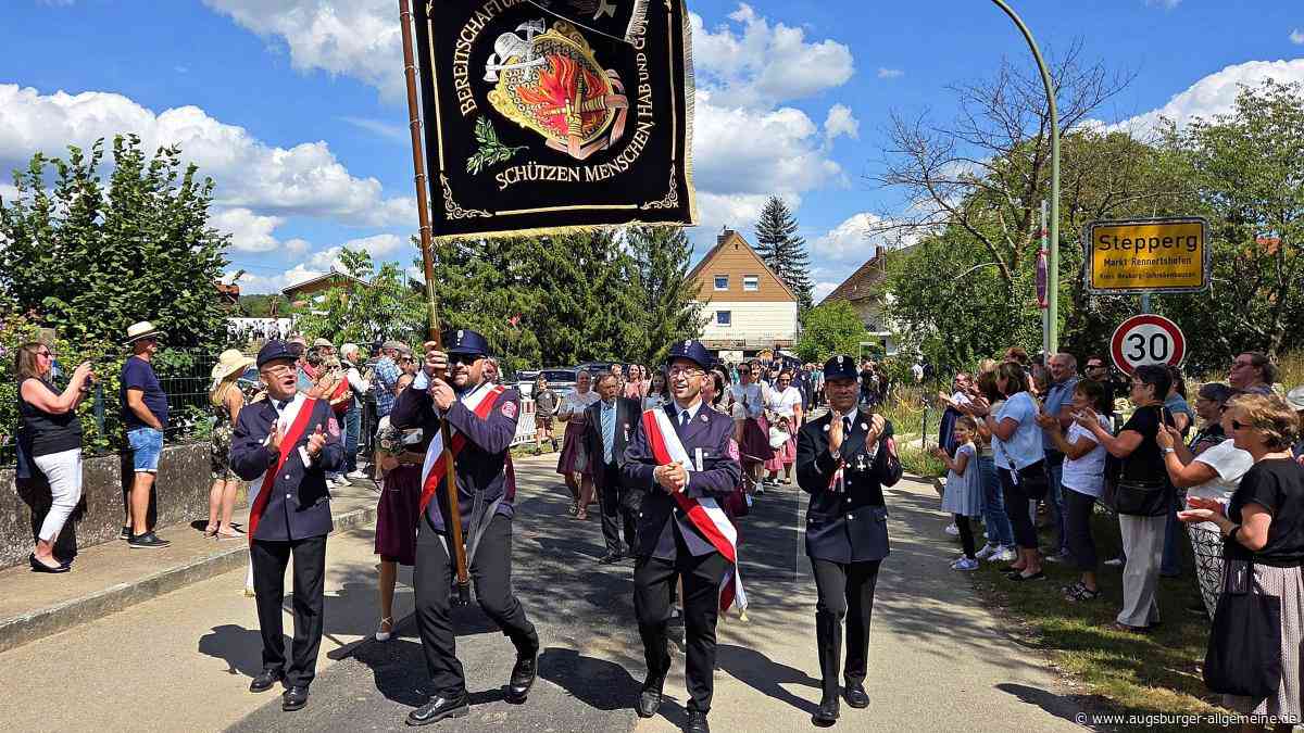 Feuerwehr Hatzenhofen: Ein großes Fest in einem kleinen Dorf