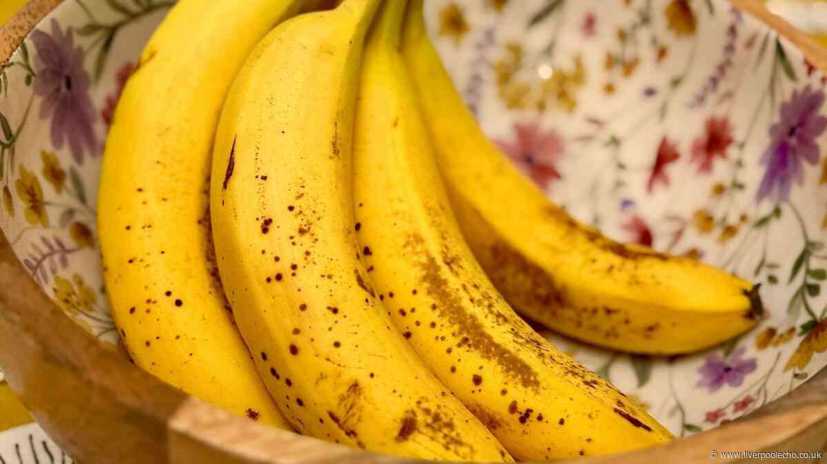 Bananas last longer if you stop putting them in the fruit bowl and use simple kitchen item instead