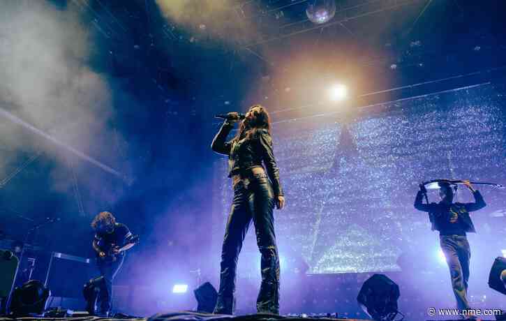 Watch Wolf Alice bring out Anna Calvi and Dove Ellis for ‘Sunday Light’ and ‘Fade Into You’ at Green Man 2026