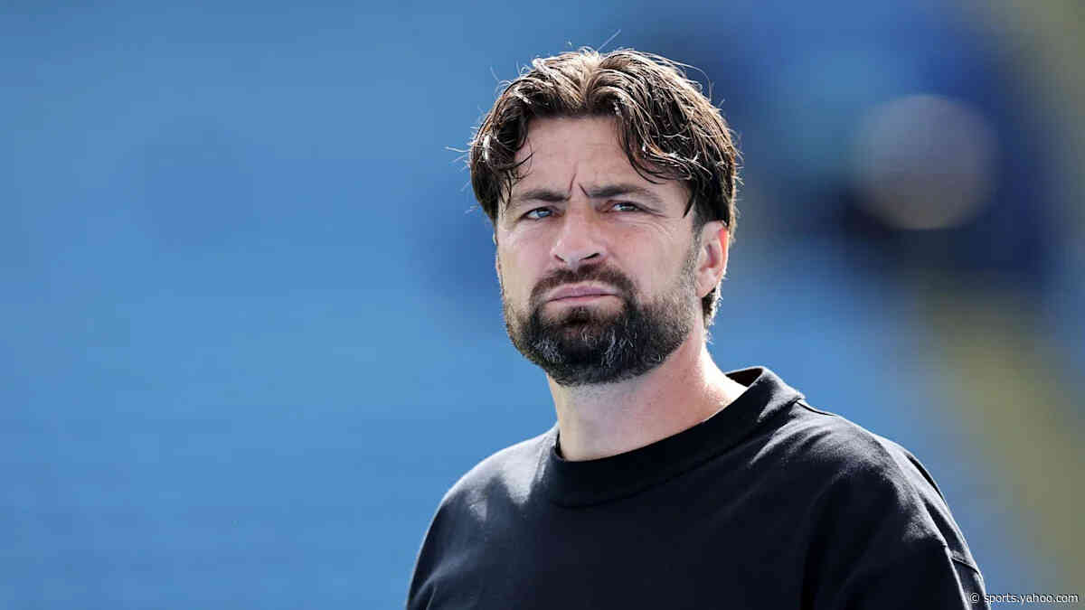 Martin takes responsibility for Foxes' Burton loss