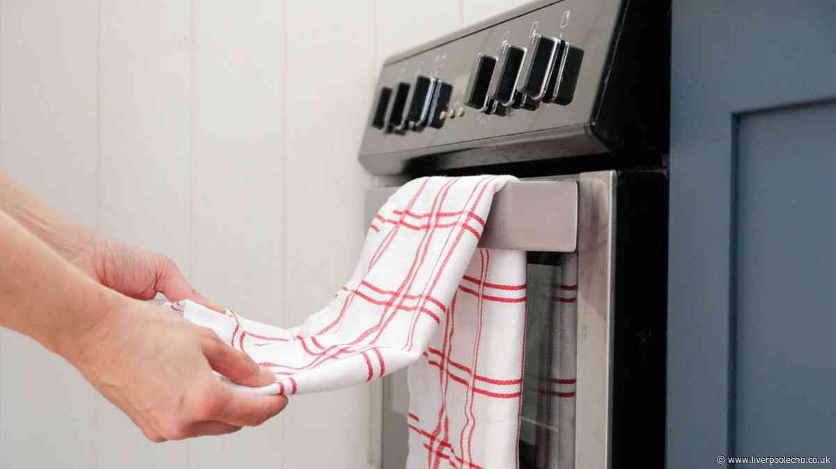 Tea towels will 'smell fresh again' if you add simple item to wash — not vinegar or soda