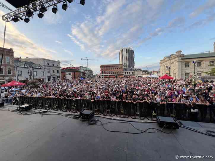 Thousands gather in Kingston for Forever Hip finale, 10 years after band's historic farewell
