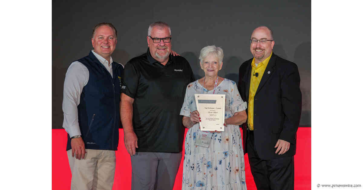 PostNet Celebrates Franchise Standouts While Building Momentum for 2027