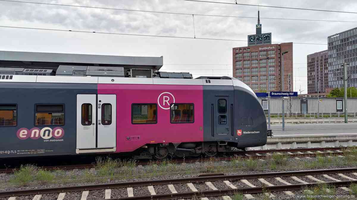 Liveblog: SEV auf Enno-Strecke wegen Bauarbeiten +++ Sperrungen in Fallersleben