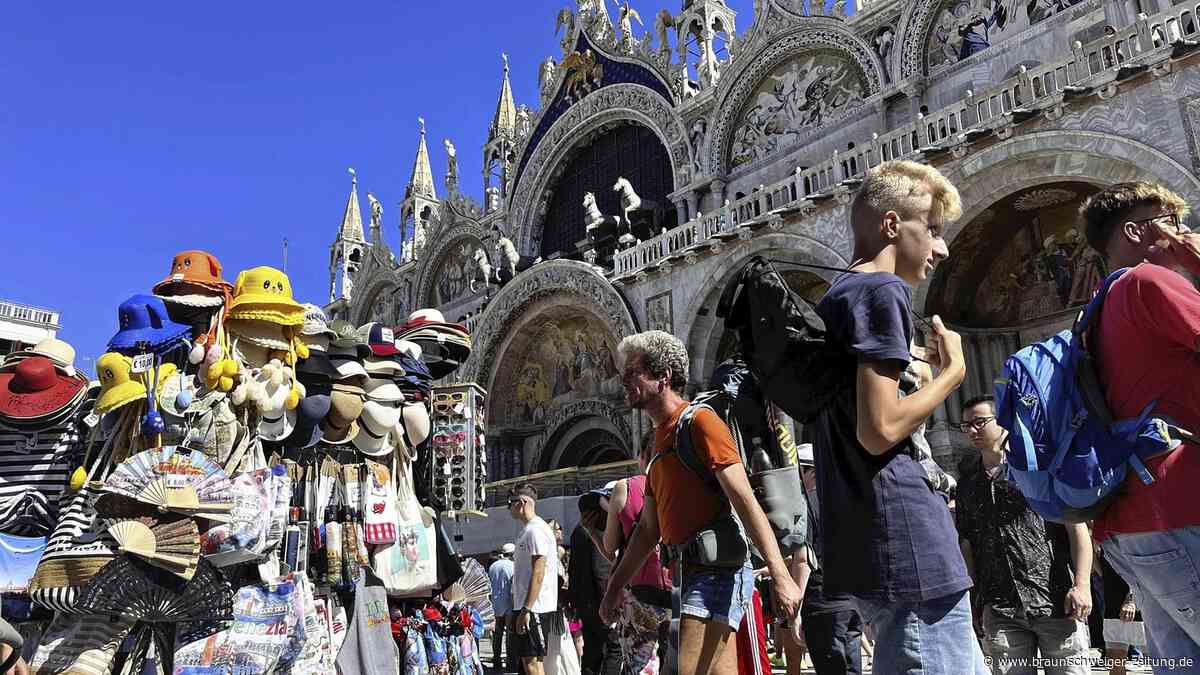 Selbstjustiz in Venedig: Aktivisten machen Jagd auf Taschendiebe