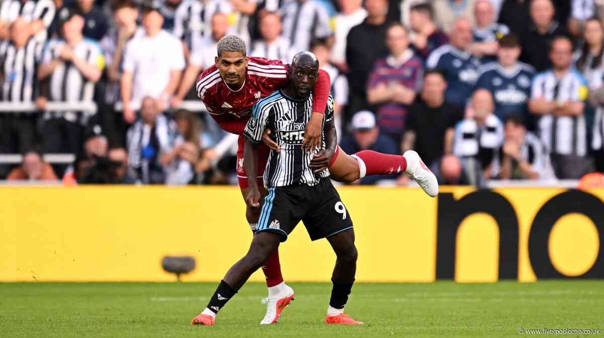 Liverpool told Newcastle should have received red card after referee review