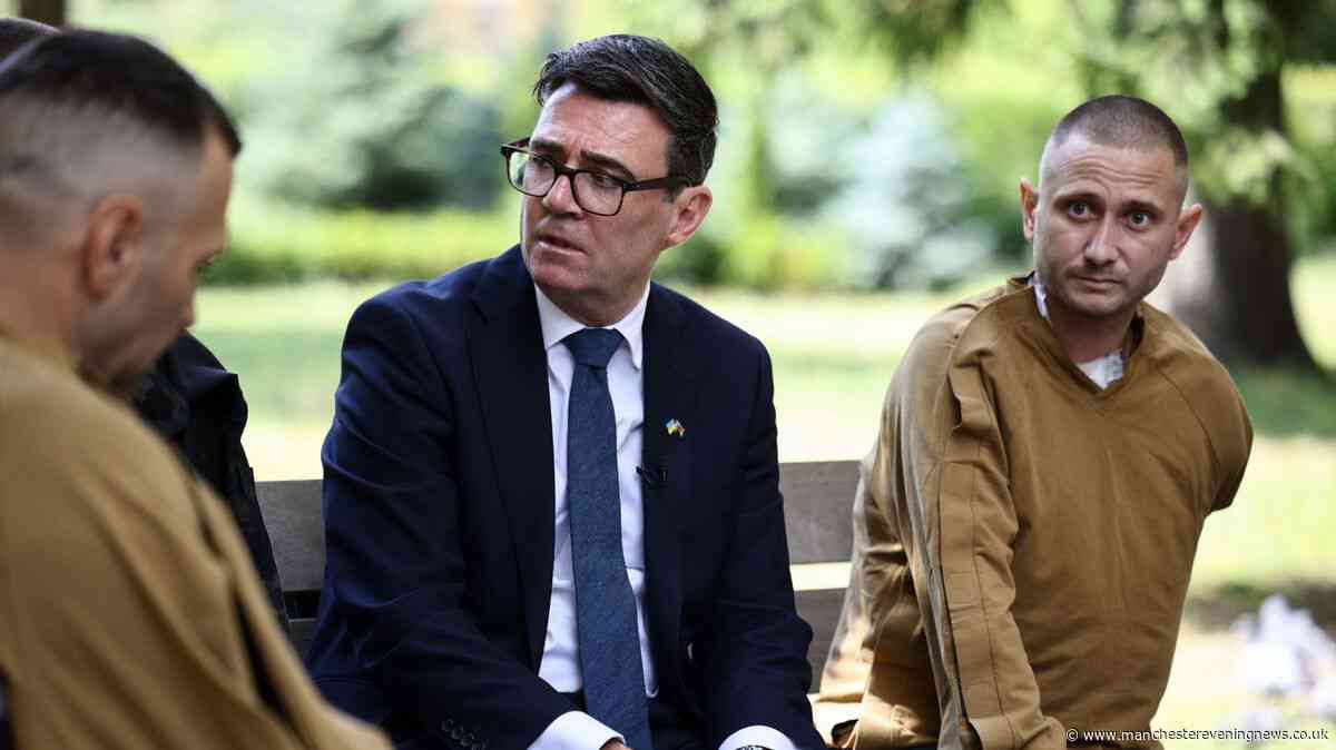 Andy Burnham and Downing Street issue blunt response after Russia threatens 'consequences' to UK