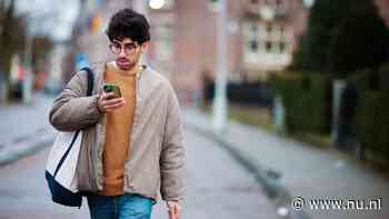 Italië gaat voetgangers beboeten die met telefoon in de hand oversteken
