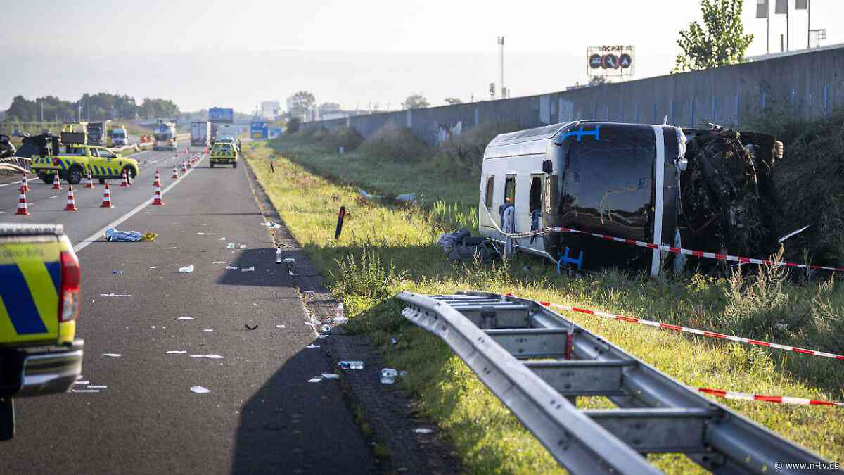 Schweres Busunglück bei Wezep: Abi-Fahrt wird für Schüler aus Schleswig-Holstein zum Albtraum