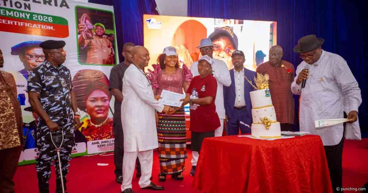 Bayelsa disburses N90m, empowerment packages to 600 entrepreneurs
