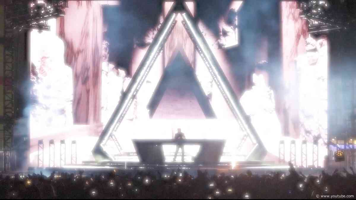 Alesso - Get Your Groove On (Official Visualizer)