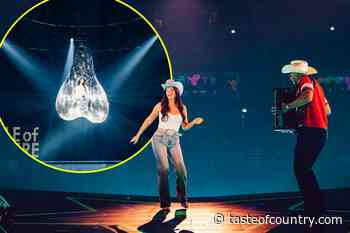 Kacey Musgraves' Middle of Nowhere Tour Setlist + Pictures