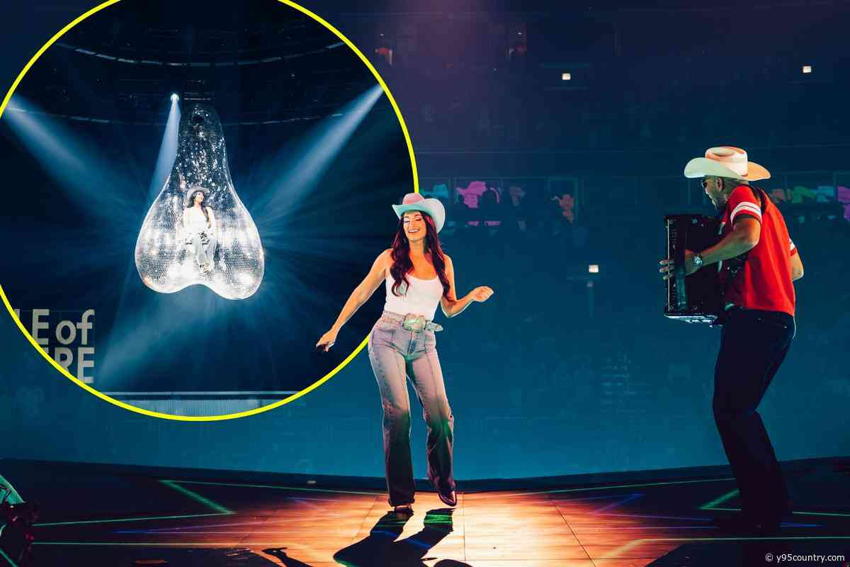 Kacey Musgraves Tour Setlist and Pictures