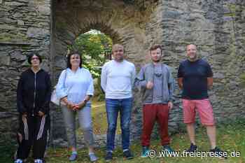 Vogtländischer Gastronom plant Sommerdinner auf dem Burgstein
