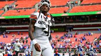 Deshaun Watson named Cleveland Browns' starting quarterback... despite scandalized star blasting his own fans