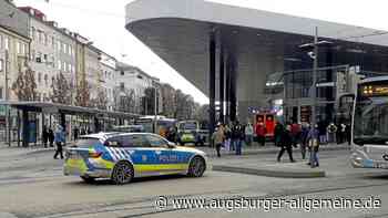 Einsatz am Königsplatz in Augsburg: Mann randaliert zu früher Stunde