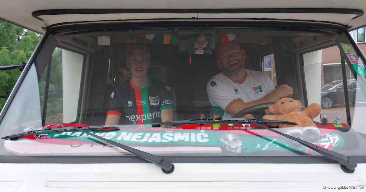 NEC-fans Mark en Jelle vertrekken met de camper, maar eindigen in een geleende Opel Corsa in Bodø: ‘Het moest zo zijn’