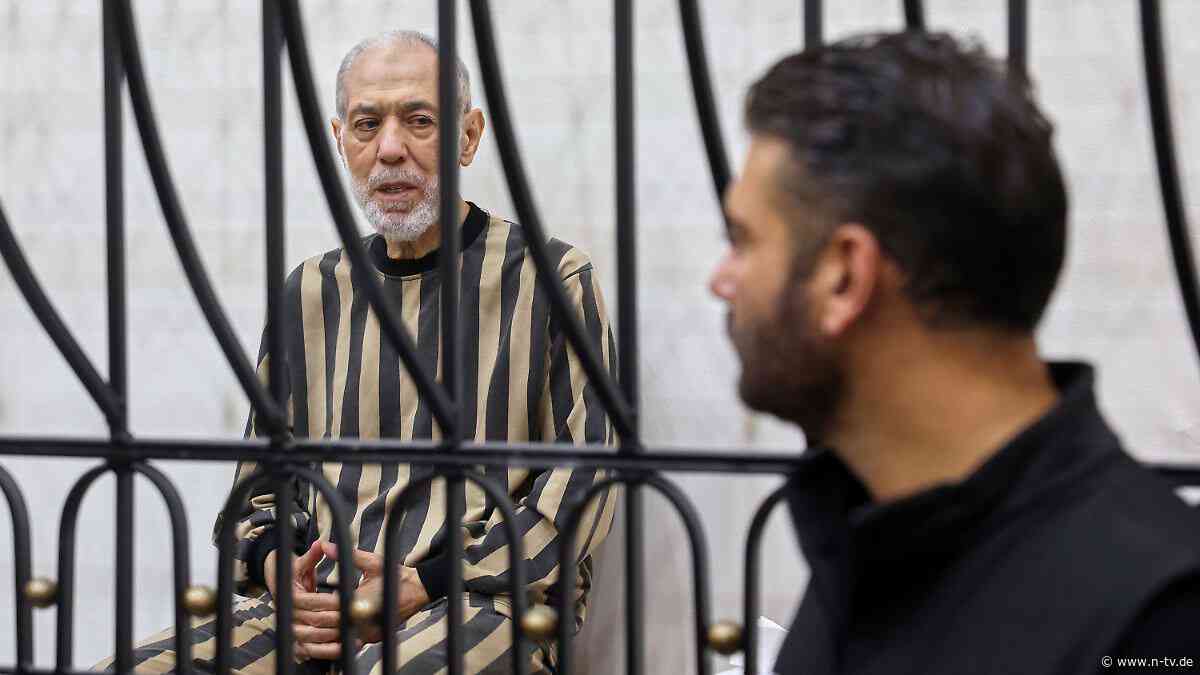 Großmufti Ahmad Hassun: Hochrangiger Assad-Unterstützer in Syrien verurteilt