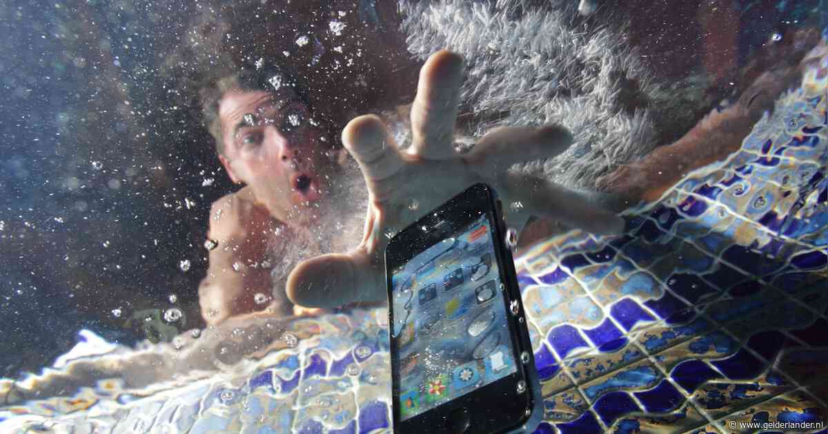 Voorkom dat je dubbel verzekerd bent voor je telefoon, deze verzekering is meestal voldoende