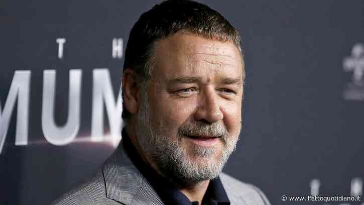 “La musica ha sempre avuto un posto nella mia vita”: Russell Crowe a Venezia racconta la persona dietro l’attore