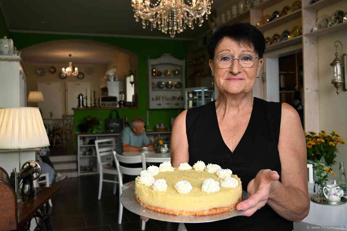 Alle Tassen im Schrank: Werdauerin startet mit 71 ihr Café neu