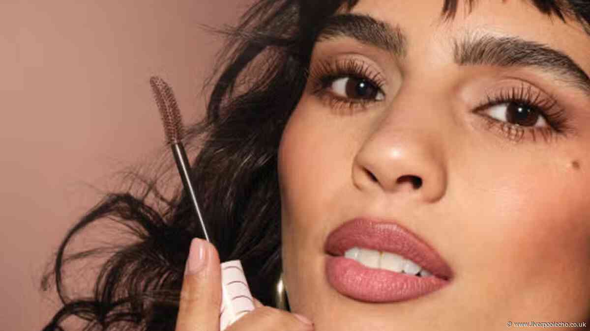 Boots' £11 mascara makes lashes 'twice as long' and 'lasts all day in the sun'