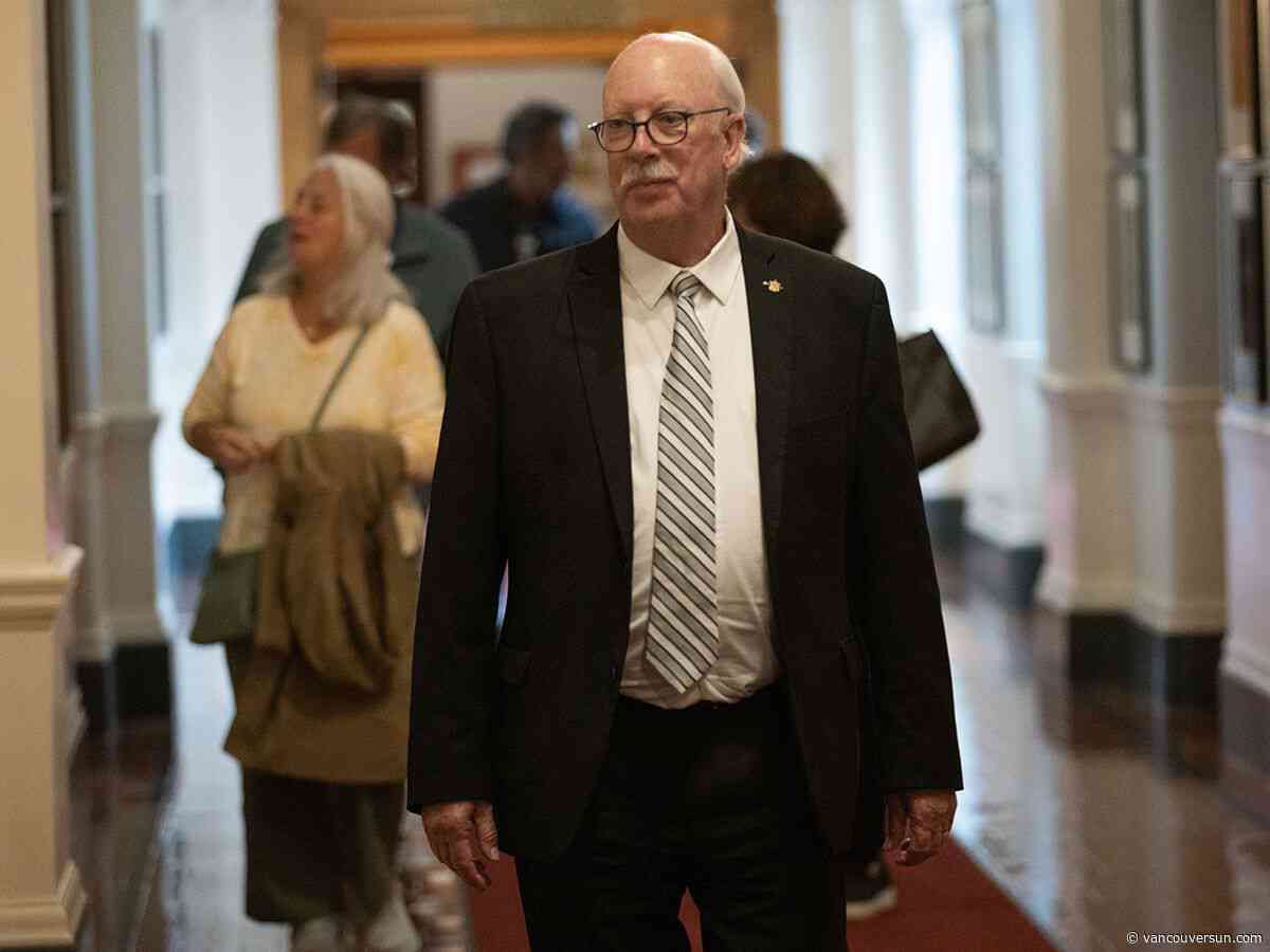 Delta South MLA Ian Paton steps down from B.C. Conservatives to sit as independent