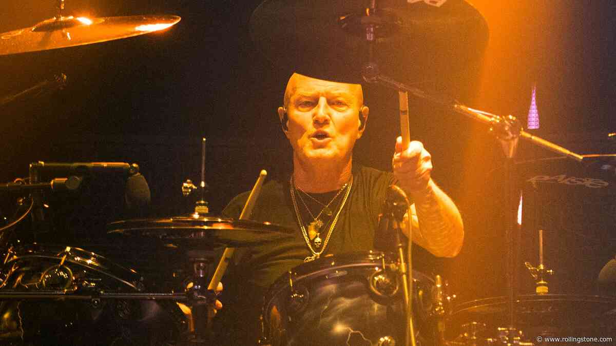 Former AC/DC Drummer Chris Slade Announces Retirement