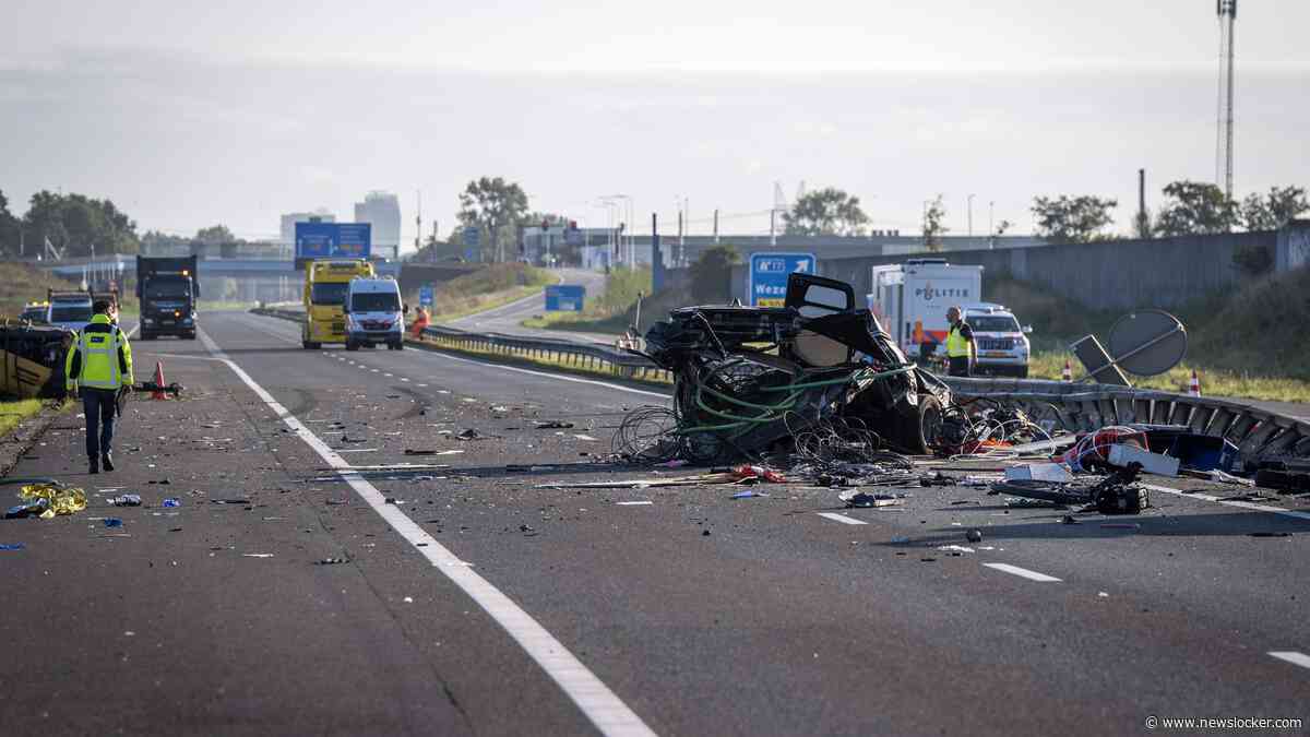 Vijf mensen nog in het ziekenhuis na ongeluk A28 met touringcar
