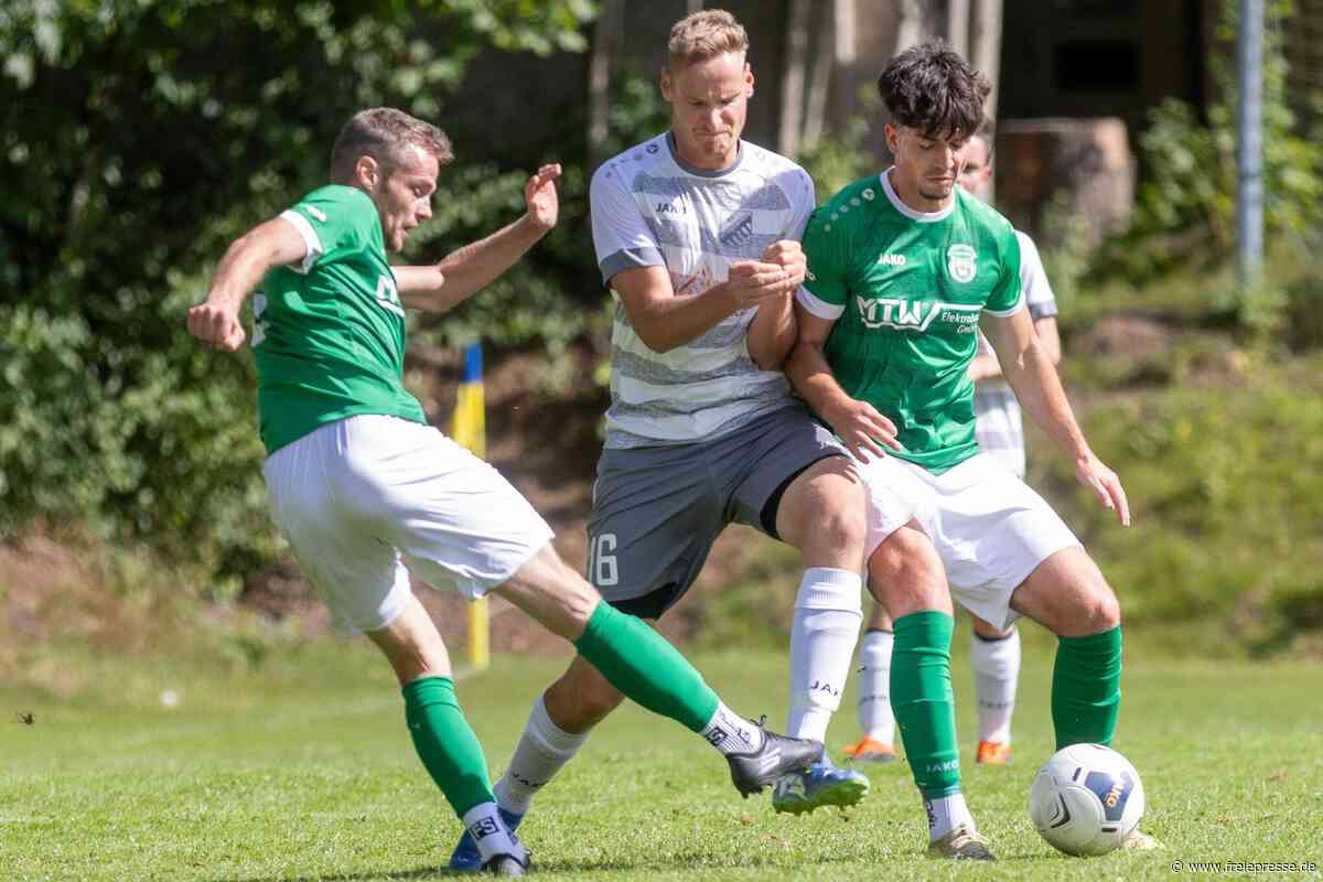 Ohne Gegentor: Lichtenberger Fußballer ballern sich an die Spitze