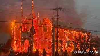 Fire destroys Saint-Simon Church on Acadian Peninsula