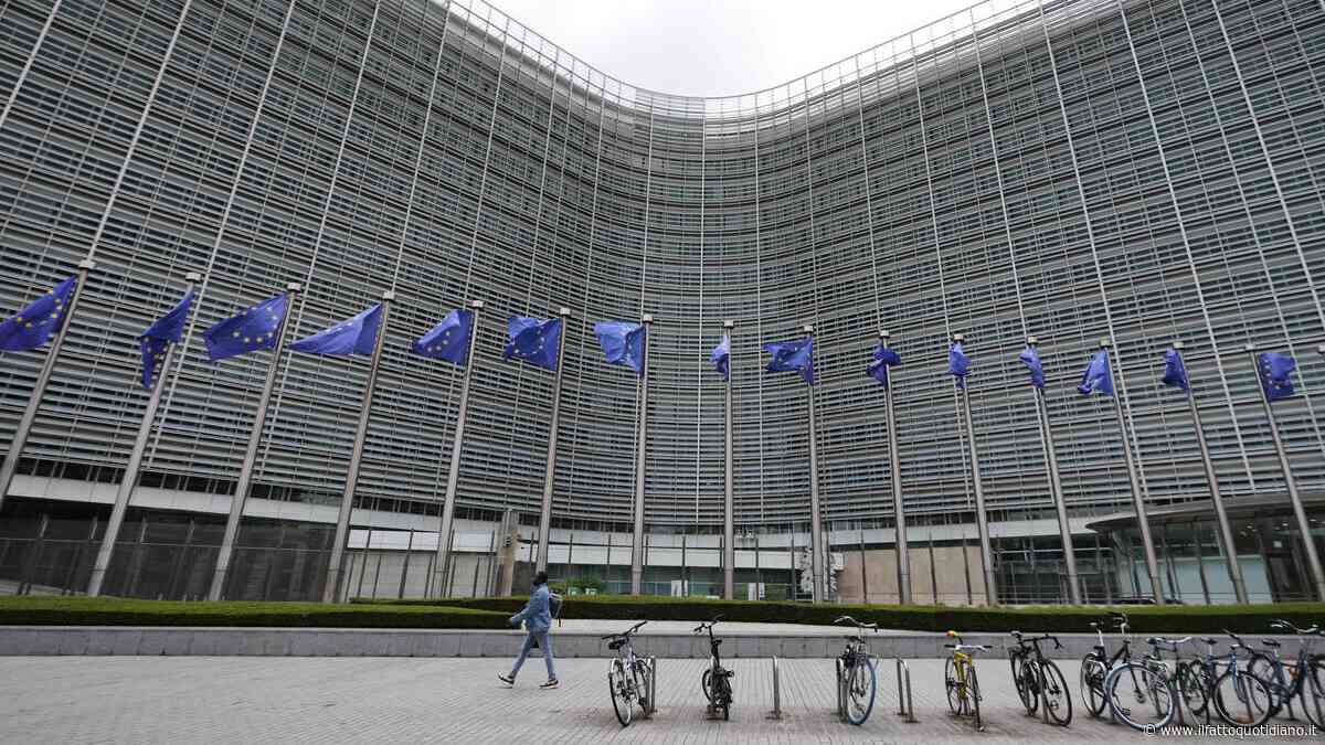 Extraprofitti, per la Commissione UE “la tassazione è di competenza degli Stati membri”. Schlein: “Meloni e Giorgetti non hanno più alibi, si diano una mossa”