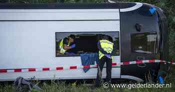 Nog vijf slachtoffers in het ziekenhuis na crash met touringcar op A28, snelweg na 21.00 uur weer uren dicht
