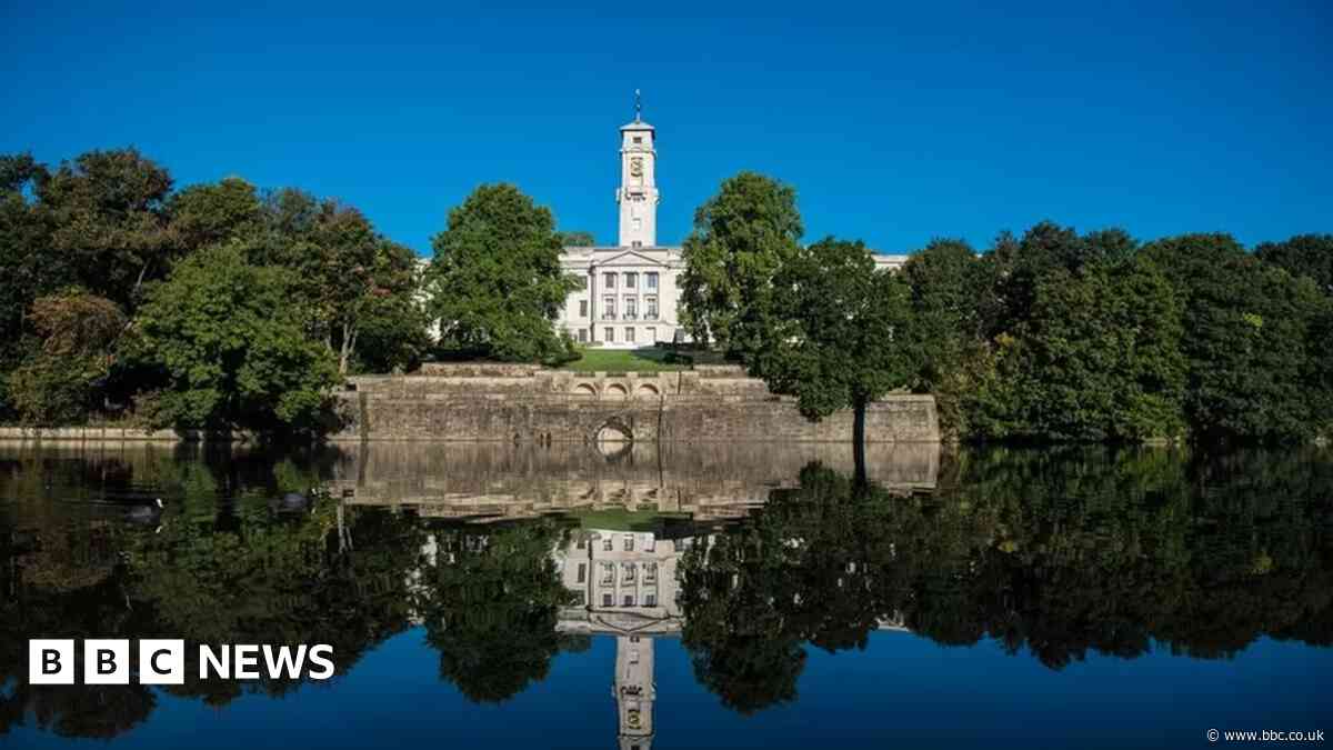 Union announces strikes over university restructure