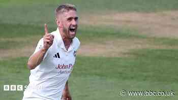 Stone signs new Nottinghamshire deal