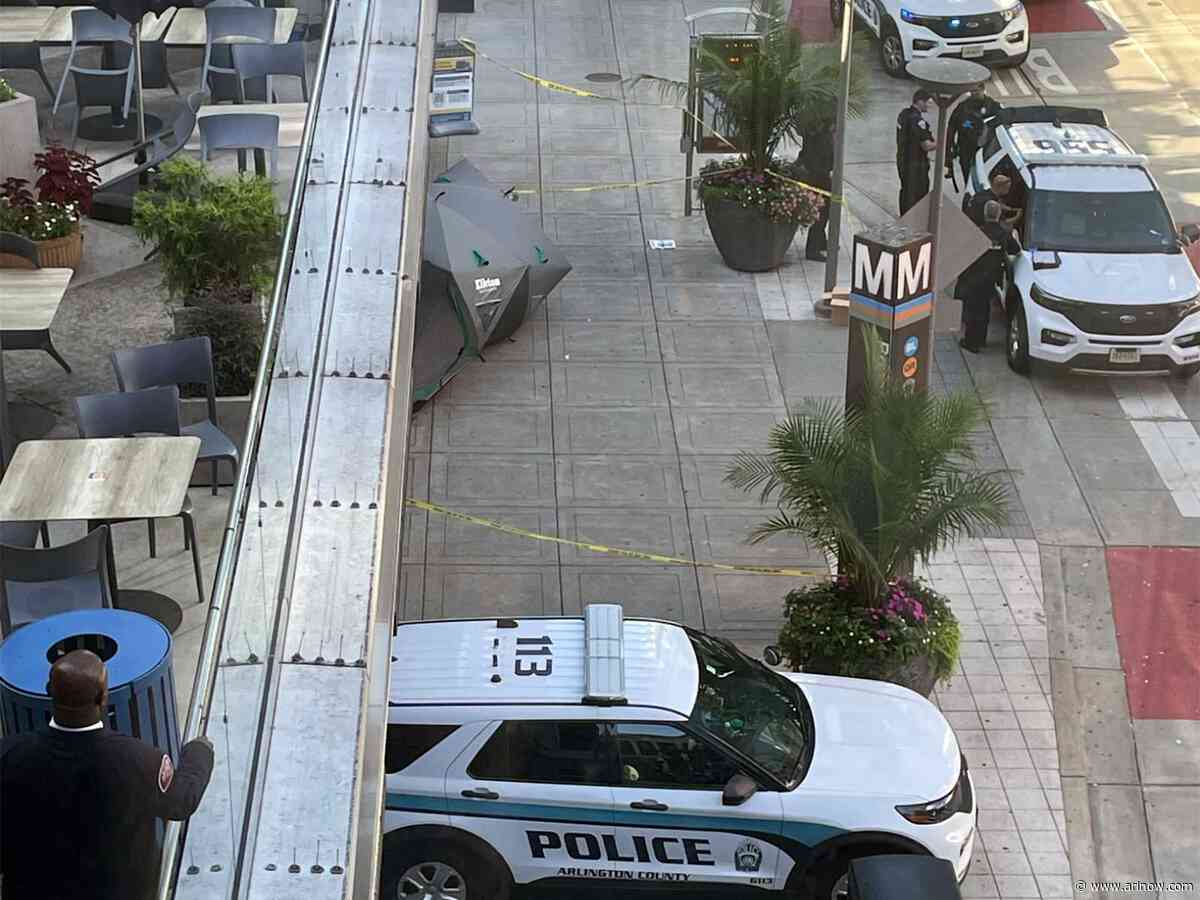 Police investigating after woman found dead near Rosslyn Metro entrance