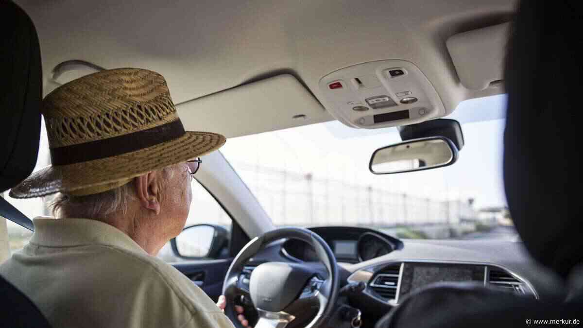 Autobahn-Verbot für Senioren in Italien? Salvini-Ministerium mit Klarstellung nach brisantem Bericht