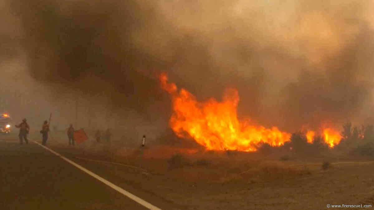 Nev. Hawk Fire threatens Reno neighborhoods, forces 90,000 to evacuate
