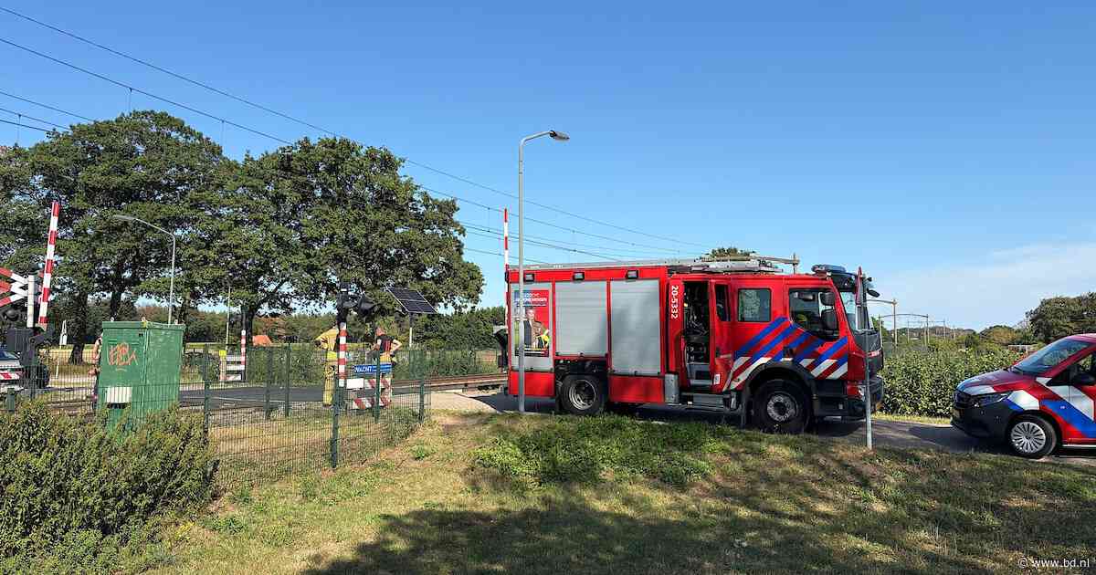 Treinverkeer bijna zes uur stil door meter hoge vlam op spoor bij Dorst, ook brand langs spoor in Oisterwijk