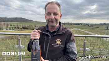 'Hot summer has made growing grapes easy'