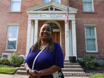 Years after surviving homelessness, a former resident helps power Aurora’s 40th anniversary